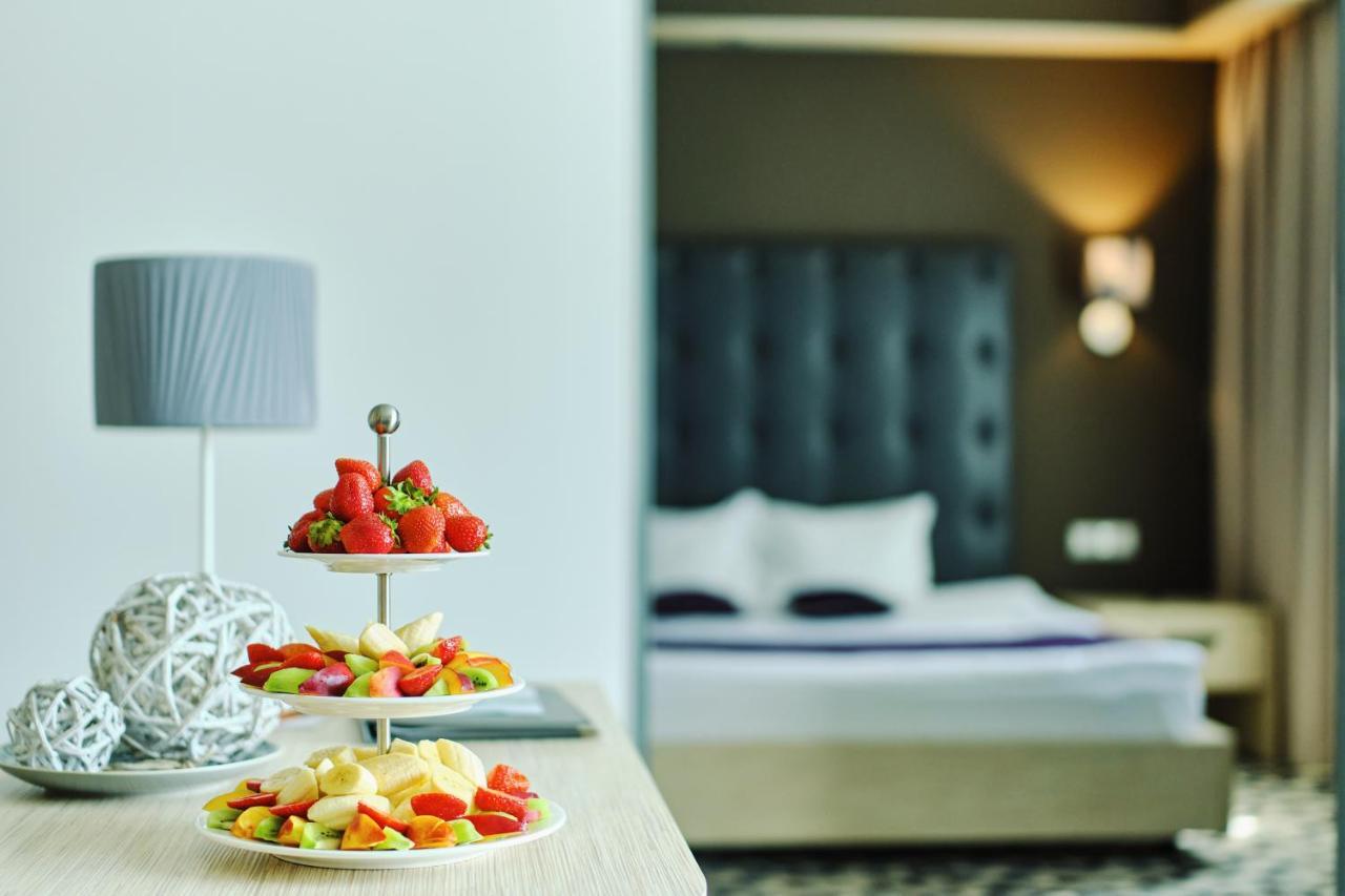 Manufactura Design-Hotel Khodosivka ภายนอก รูปภาพ