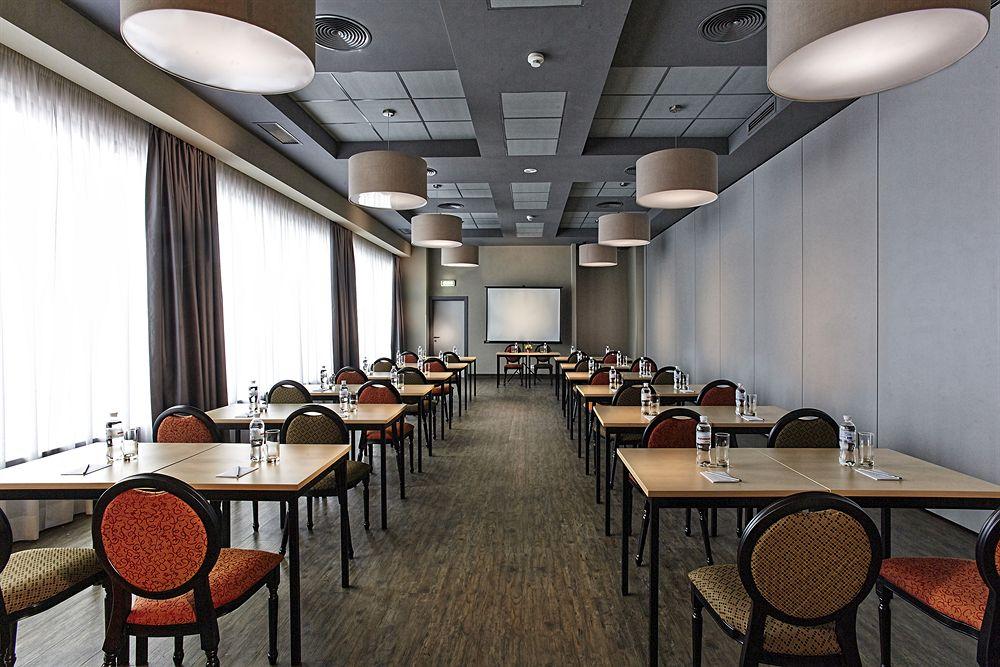 Manufactura Design-Hotel Khodosivka ภายนอก รูปภาพ