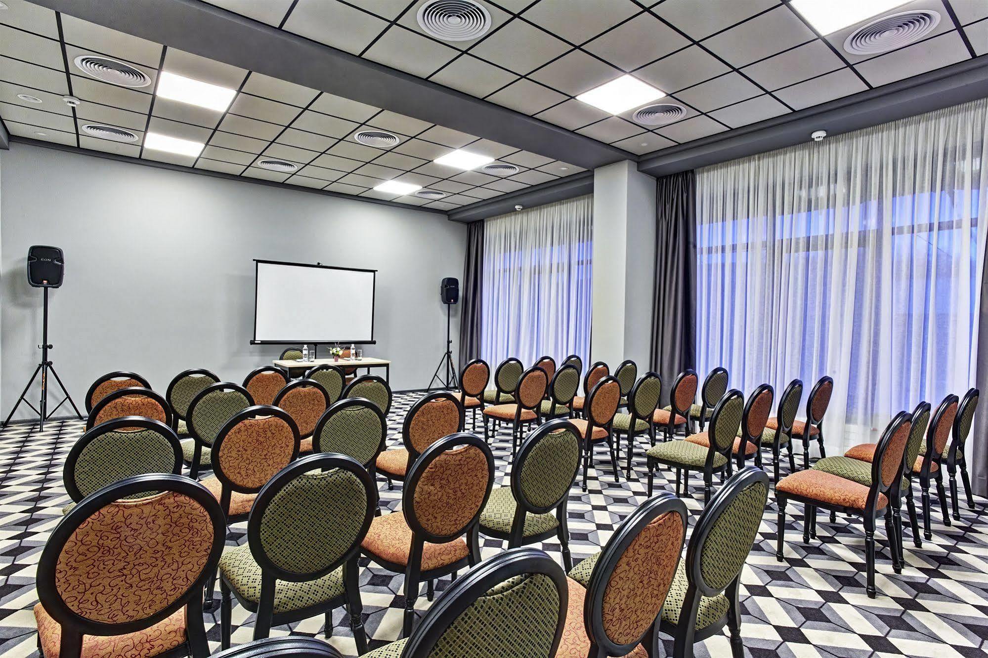 Manufactura Design-Hotel Khodosivka ภายนอก รูปภาพ