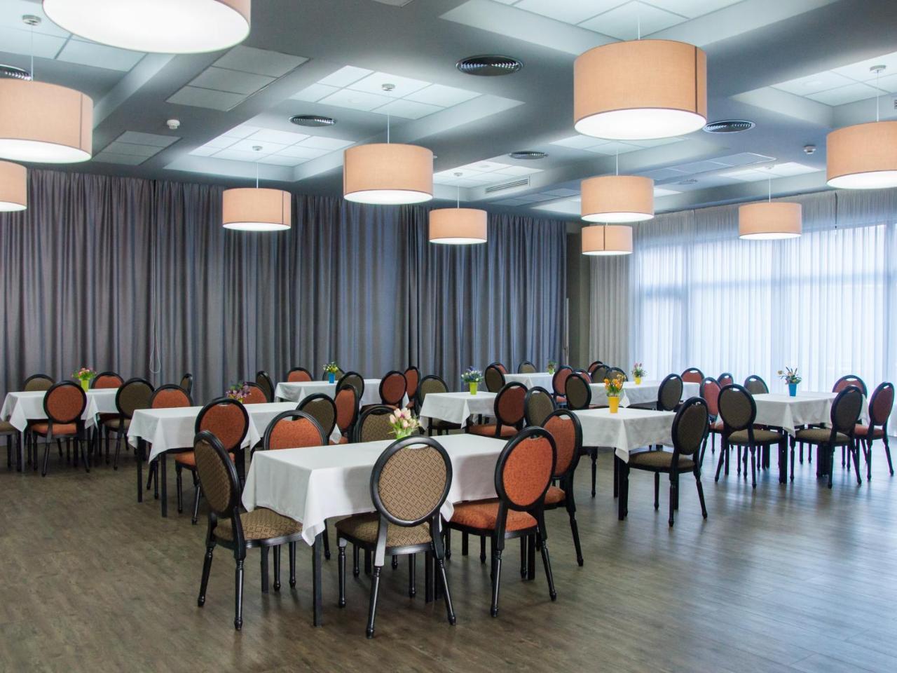 Manufactura Design-Hotel Khodosivka ภายนอก รูปภาพ